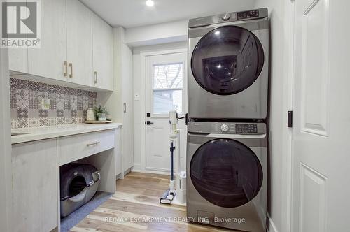 3280 Mead Crescent, Burlington, ON - Indoor Photo Showing Laundry Room