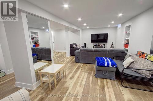 3280 Mead Crescent, Burlington, ON - Indoor