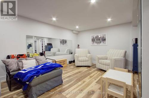 3280 Mead Crescent, Burlington, ON - Indoor