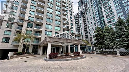 3003 - 21 Hillcrest Avenue, Toronto, ON - Outdoor With Facade