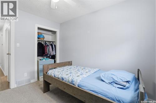 203A Dunlop Street, Saskatoon, SK - Indoor Photo Showing Bedroom