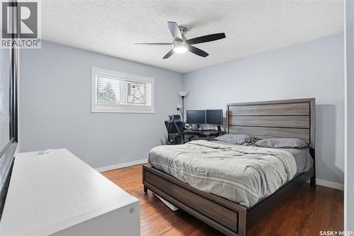 203A Dunlop Street, Saskatoon, SK - Indoor Photo Showing Bedroom