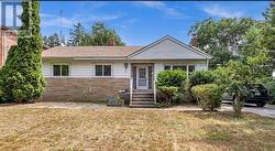 BASEMENT - 41 MINNACOTE AVENUE  Toronto, ON M1E 4B2