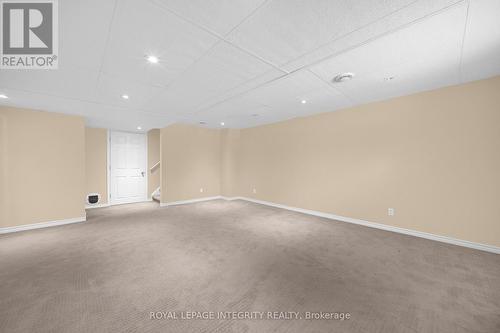 37 Barnstone Drive, Ottawa, ON - Indoor Photo Showing Other Room