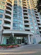 2307 - 61 TOWN CENTRE COURT  Toronto, ON M1P 5C5