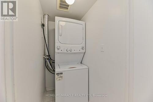 5 - 4620 Guildwood Way, Mississauga, ON -  Photo Showing Laundry Room
