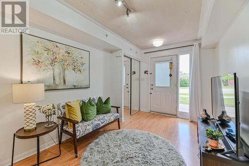 5 - 4620 Guildwood Way, Mississauga, ON - Indoor