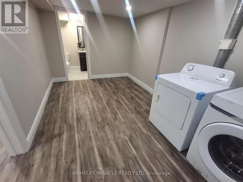 22 Graymar Road, Brampton, ON - Indoor Photo Showing Laundry Room