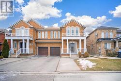15 STARHILL CRESCENT  Brampton, ON L6R 2P9