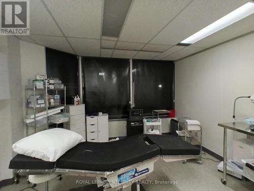 204 - 1929 Russell Road, Ottawa, ON 