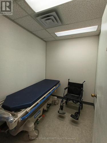 204 - 1929 Russell Road, Ottawa, ON 