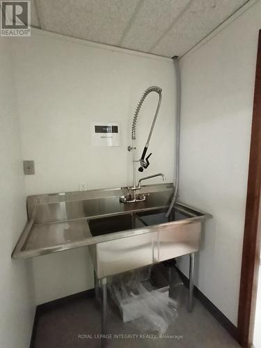 204 - 1929 Russell Road, Ottawa, ON 