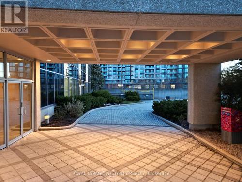 204 - 1929 Russell Road, Ottawa, ON 