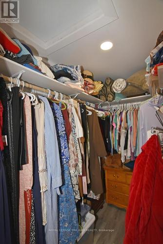 9904 Lake Road, Lambton Shores (Kettle Point), ON - Indoor With Storage