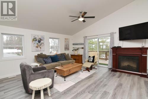 9904 Lake Road, Lambton Shores (Kettle Point), ON - Indoor Photo Showing Living Room With Fireplace