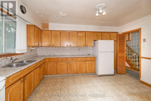 332 Senlac Road, Toronto, ON - Indoor Photo Showing Kitchen With Double Sink