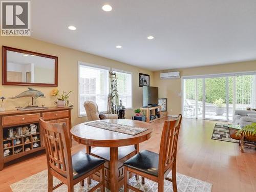 24-4415 Manson Ave, Powell River, BC - Indoor Photo Showing Dining Room