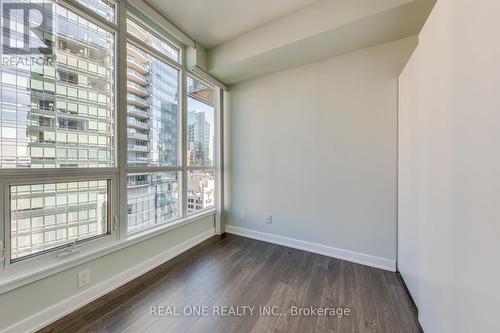 2007 - 126 Simcoe Street, Toronto, ON - Indoor Photo Showing Other Room