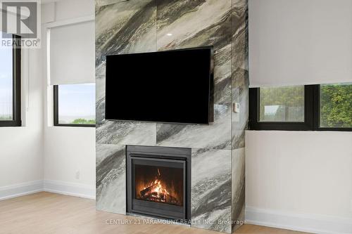 16322 Hillview Place, Caledon, ON - Indoor Photo Showing Living Room With Fireplace