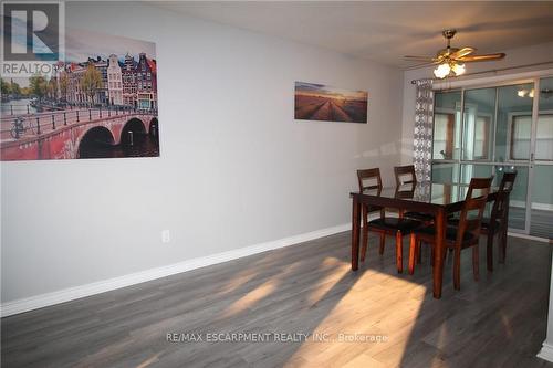 4 Purnell Drive, Hamilton, ON - Indoor Photo Showing Dining Room