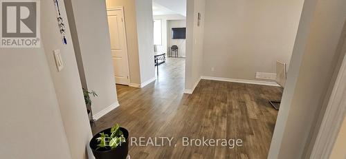 7878 Seabiscuit Drive, Niagara Falls, ON - Indoor Photo Showing Other Room