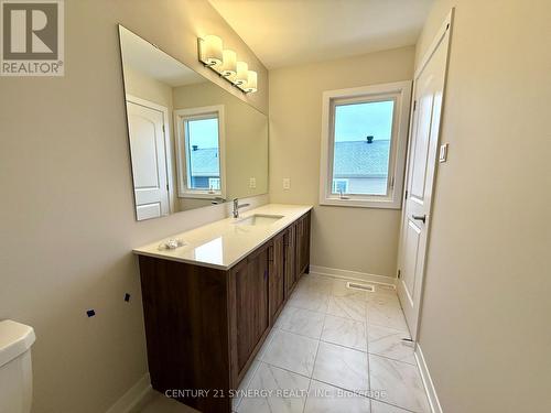 532 Promontory Place, Ottawa, ON - Indoor Photo Showing Bathroom