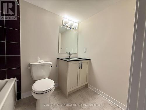532 Promontory Place, Ottawa, ON - Indoor Photo Showing Bathroom