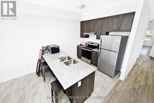 11 Spruceside Drive, Kawartha Lakes, ON - Indoor Photo Showing Kitchen With Double Sink
