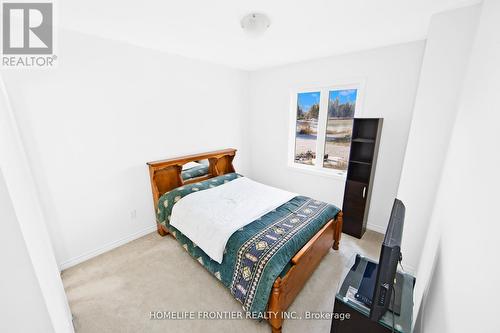 11 Spruceside Drive, Kawartha Lakes, ON - Indoor Photo Showing Bedroom