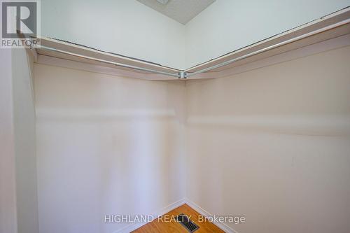 117 - 5530 Glen Erin Drive, Mississauga, ON - Indoor