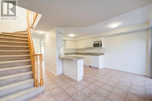 117 - 5530 Glen Erin Drive, Mississauga, ON - Indoor Photo Showing Kitchen