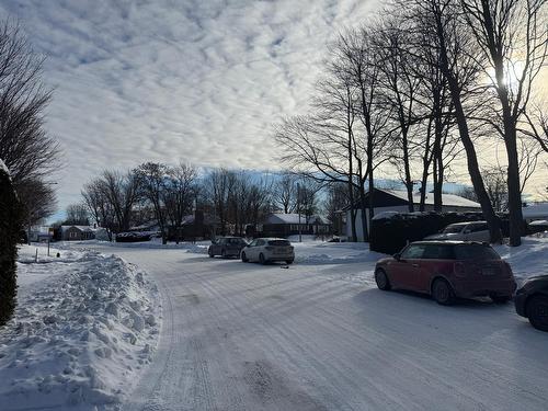 À proximité - 24 Av. Des Saules, Notre-Dame-Des-Prairies, QC - Outdoor