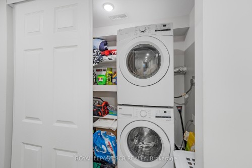 B-26 Drew Brown Boulevard, Orangeville, ON - Indoor Photo Showing Laundry Room