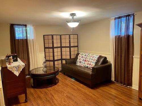 Family room - 61 Av. Chartier, Saint-Sauveur, QC - Indoor
