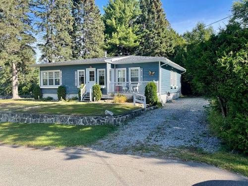 Overall view - 61 Av. Chartier, Saint-Sauveur, QC - Outdoor