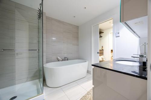 Bathroom - 603-1310 Boul. René-Lévesque O., Montréal (Ville-Marie), QC - Indoor Photo Showing Bathroom