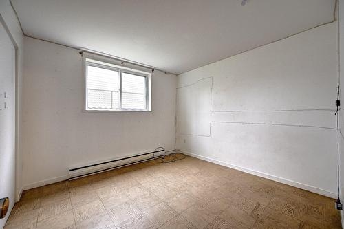 Logement - 2750 Av. Dumesnil, Saint-Hyacinthe, QC - Indoor Photo Showing Other Room