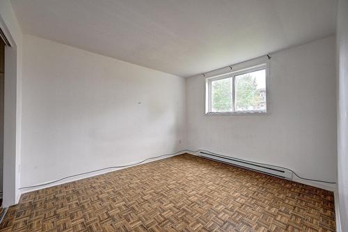 Logement - 2750 Av. Dumesnil, Saint-Hyacinthe, QC - Indoor Photo Showing Other Room