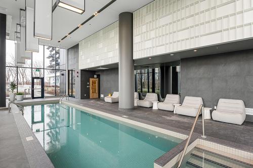 Piscine - 708-900 Rue André-Prévost, Montréal (Verdun/Île-Des-Soeurs), QC - Indoor Photo Showing Other Room With In Ground Pool