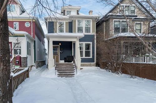 1033 Dorchester Ave, Winnipeg, MB 