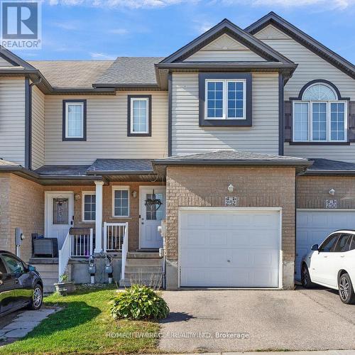 252 Countrystone Crescent, Kitchener, ON - Outdoor With Facade
