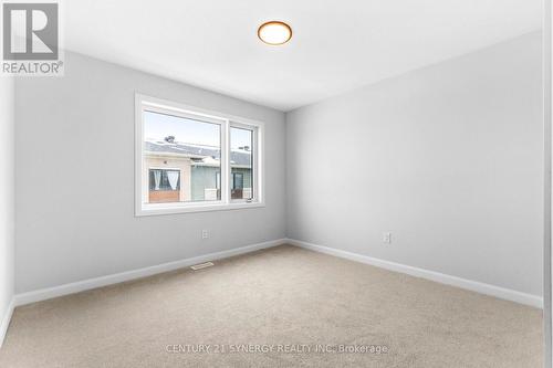 11 - 801 Glenroy Gilbert Drive, Ottawa, ON - Indoor Photo Showing Other Room
