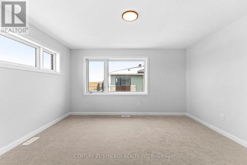 11 - 801 Glenroy Gilbert Drive, Ottawa, ON - Indoor Photo Showing Other Room