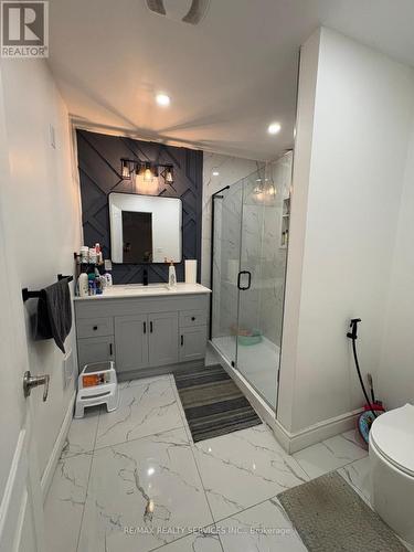 1440 Quest Circle, Mississauga, ON - Indoor Photo Showing Bathroom