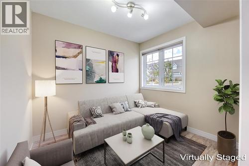 1520 Venetian Boulevard Unit# M108, Point Edward, ON - Indoor Photo Showing Bedroom