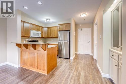 1520 Venetian Boulevard Unit# M108, Point Edward, ON - Indoor Photo Showing Kitchen