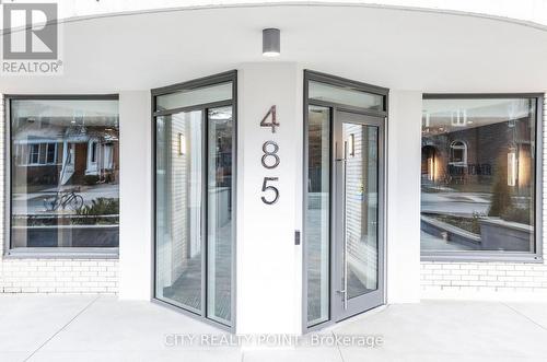 403 - 485 Huron Street, Toronto, ON - Outdoor With Exterior