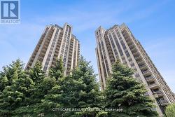 2206 - 133 WYNFORD DRIVE  Toronto, ON M3C 1K1