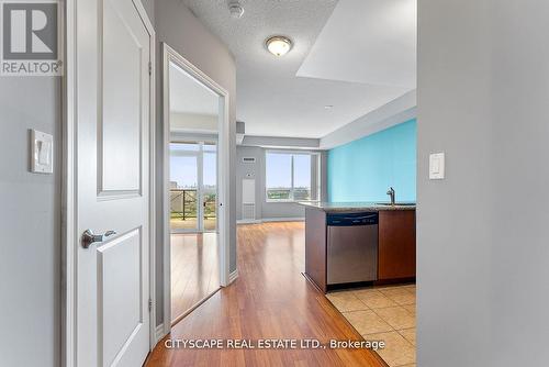 2206 - 133 Wynford Drive, Toronto, ON - Indoor Photo Showing Other Room