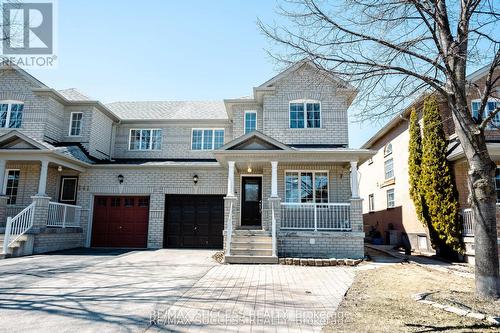 384 FLAGSTONE WAY W  Newmarket, ON L3X 2R3